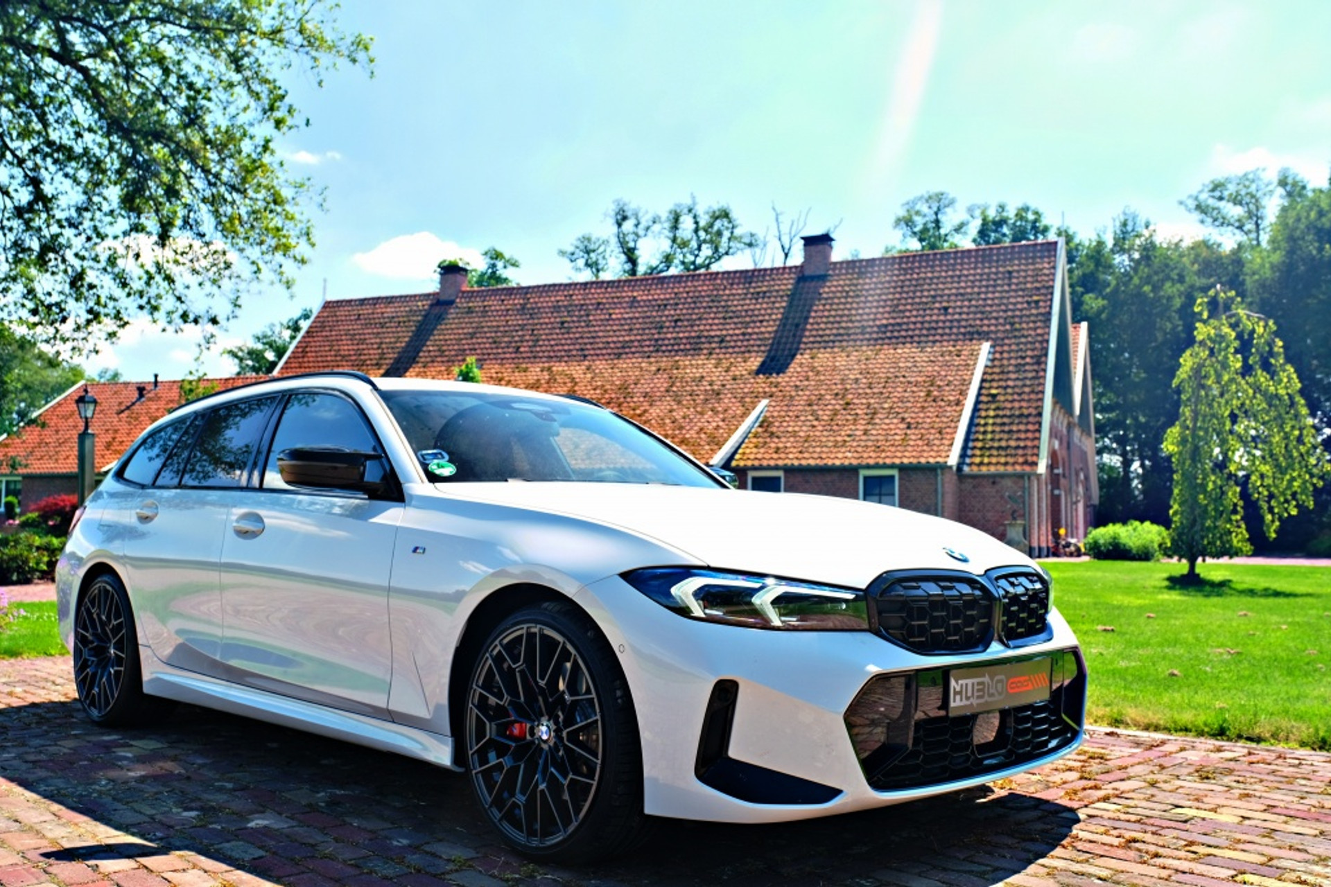 38983538-8.jpg