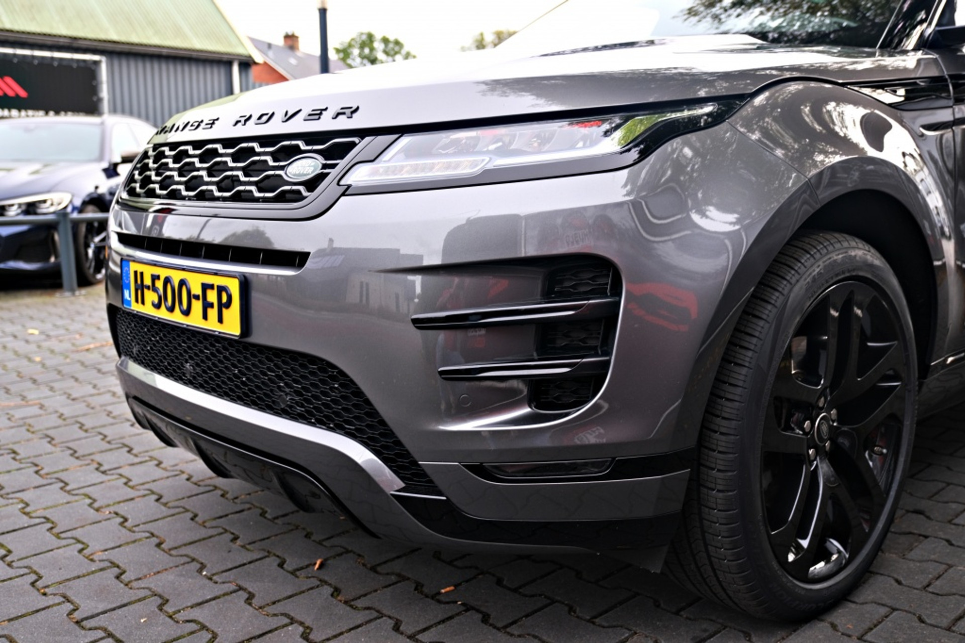 40689355-10.jpg
